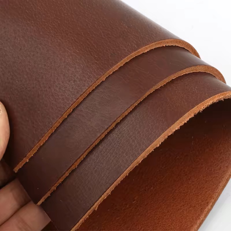 Desk Setup Dark - 2.5mm thick vegetable-tanned leather, dark brown,