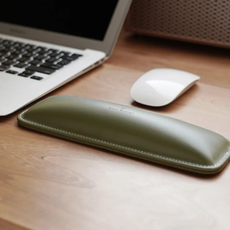 Genuine Leather Wrist Rest Top - Ergonomic Desk Setup Keyboard บทวิจารณ์และราคา